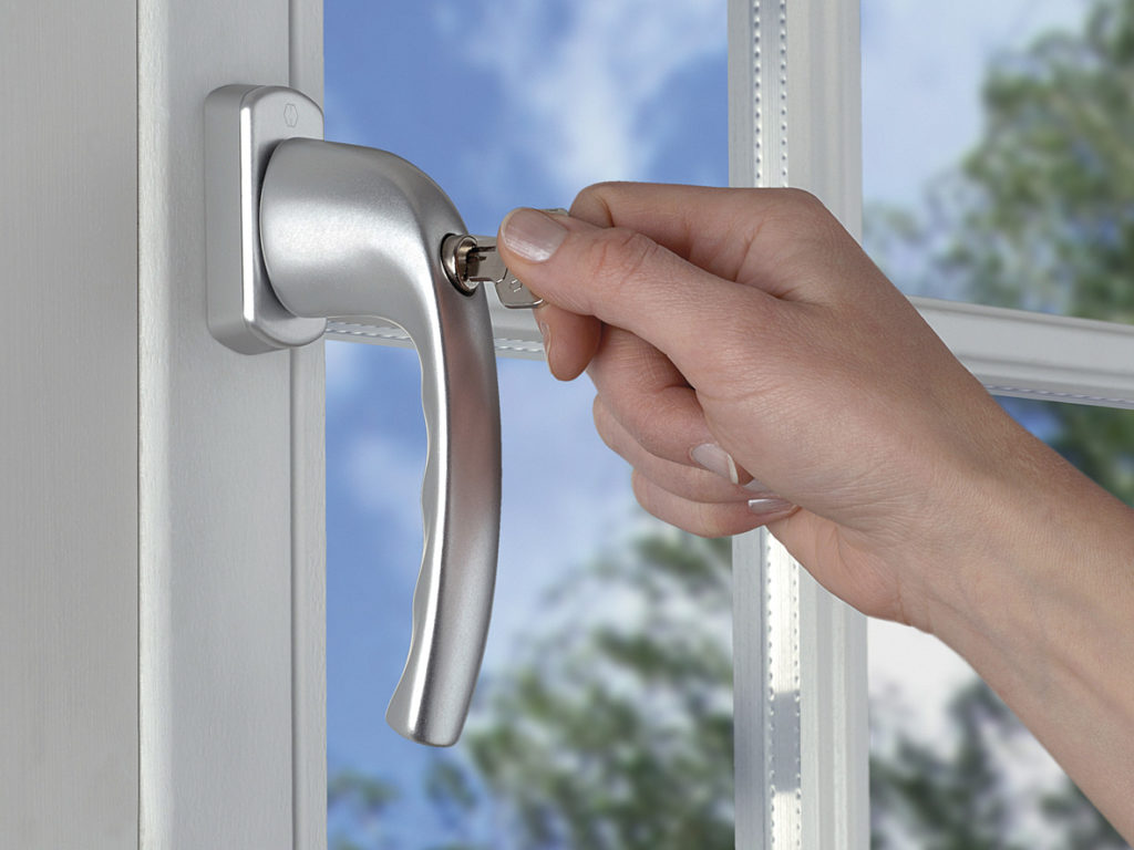 securite fenetre pour enfant